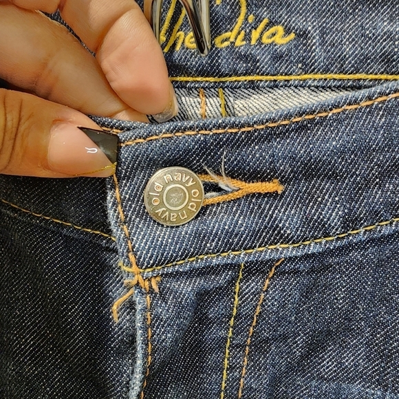 Old Navy The Diva Curvy Plus Size Boot Cut Mid Rise washed blue jeans 16 - Picture 3 of 11